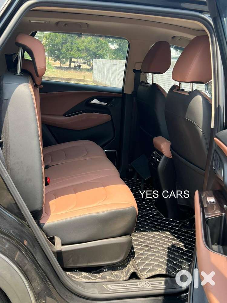 Mg Hector Plus Savvy Pro 1.5 Turbo Petrol Cvt 7 Str, 2024, Petrol
