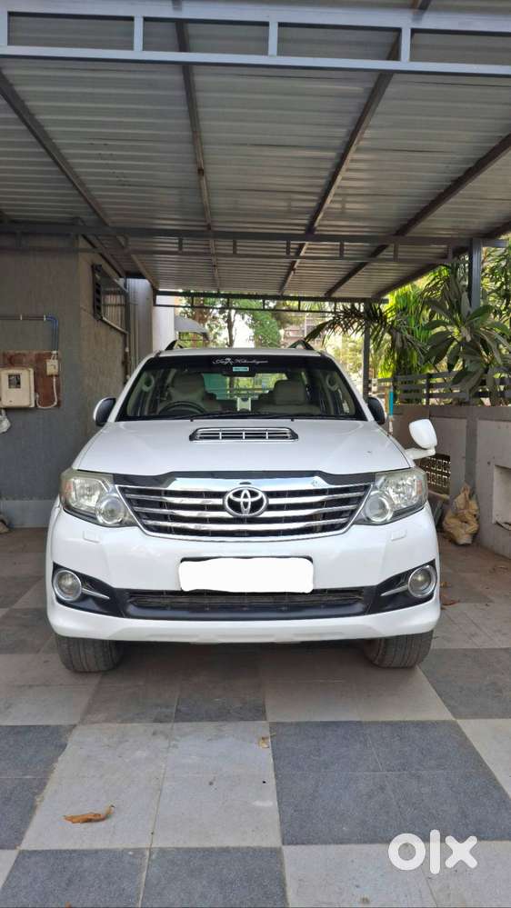 Toyota Fortuner 2015 Diesel Well Maintained