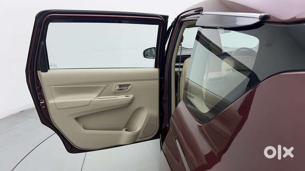 Maruti Suzuki Ertiga Zxi Plus At Shvs, 2022, Petrol