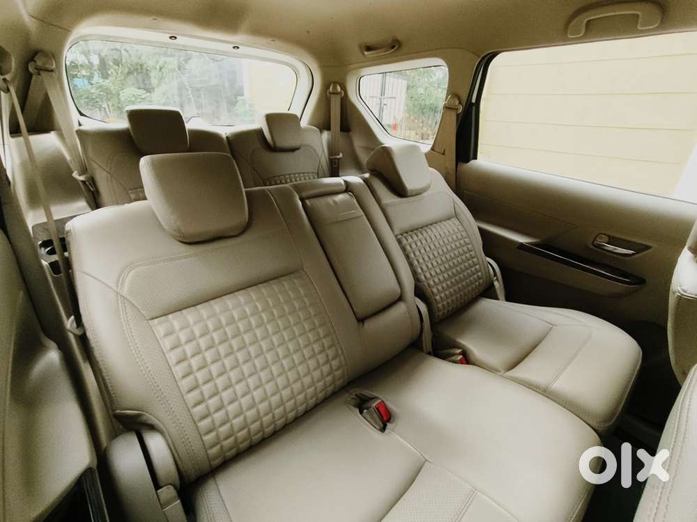 Maruti Suzuki Ertiga 1.5 Vxi, 2022, Petrol