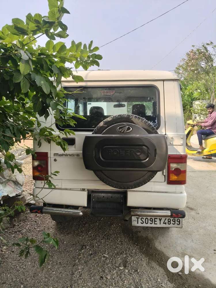 Mahindra Bolero Neo Plus 2018