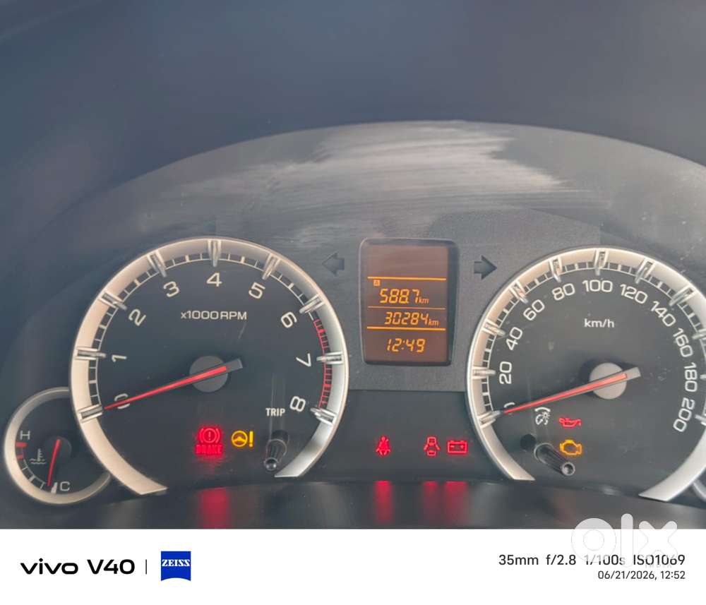 Maruti Suzuki Swift Dzire Vxi Optional, 2014, Petrol
