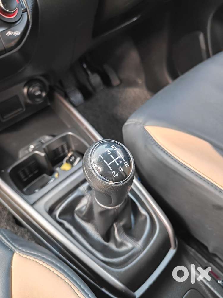 Maruti Suzuki Xl6 1.5 Zeta Mt, 2024, Petrol