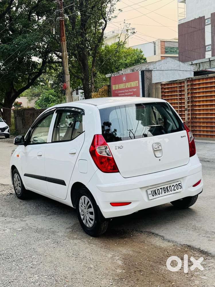 Hyundai I10 Sportz 1.1l, 2015, Petrol
