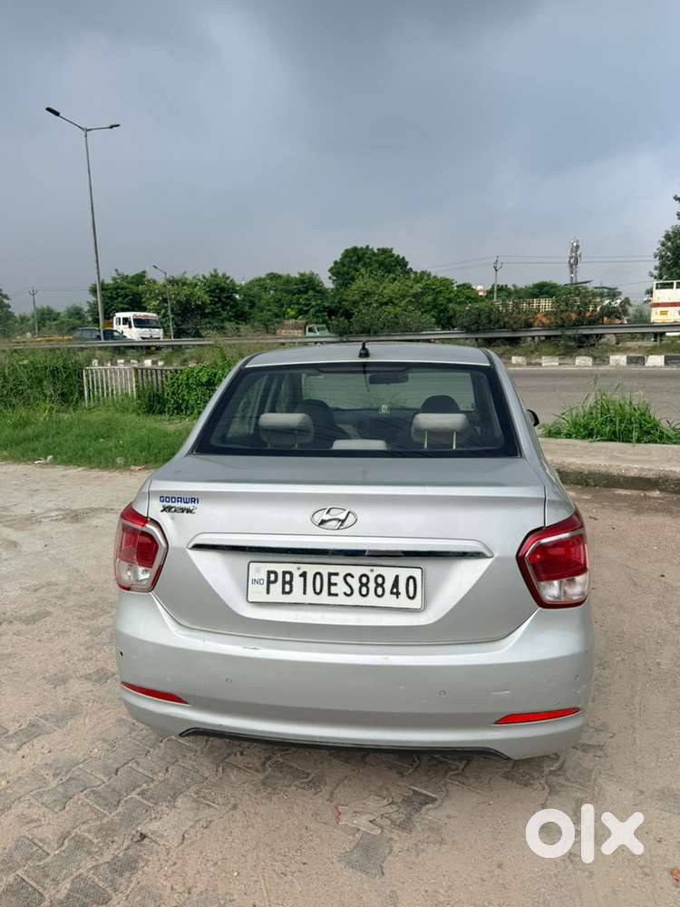 Hyundai Xcent 2015 Petrol Good Condition