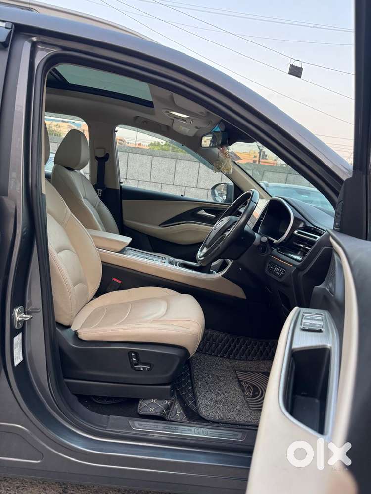 Mg Hector Savvy Pro Cvt, 2023, Petrol