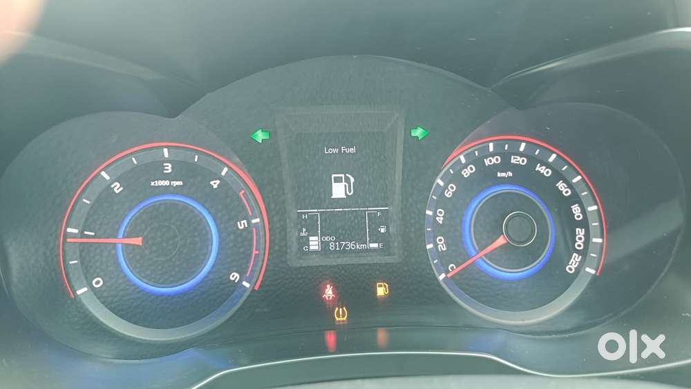 Mahindra Xuv300 W8 Option Diesel, 2022, Diesel