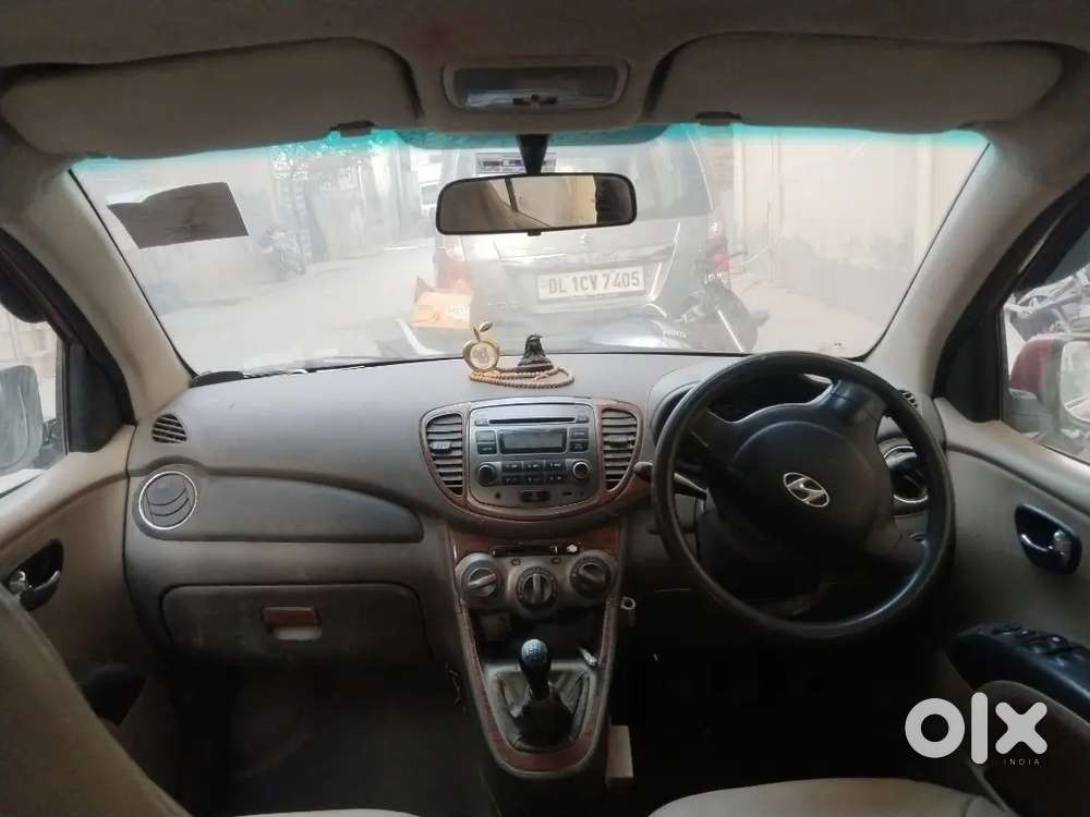 Hyundai I10 2011 Cng & Hybrids 107000 Km Driven