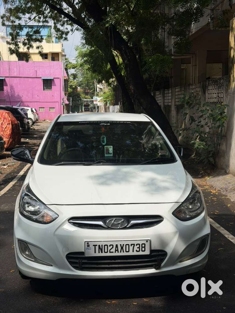 Hyundai Fluidic Verna 2013