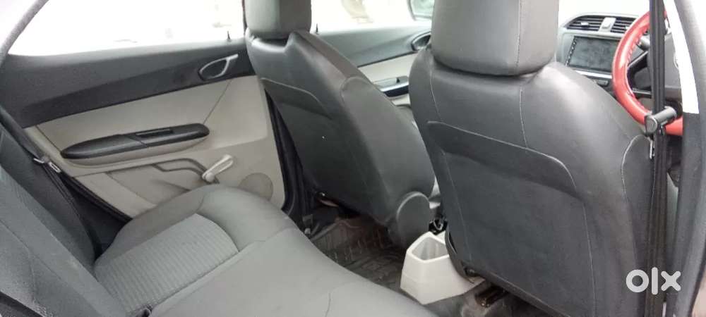 Tata Tiago Xe, 2019, Petrol