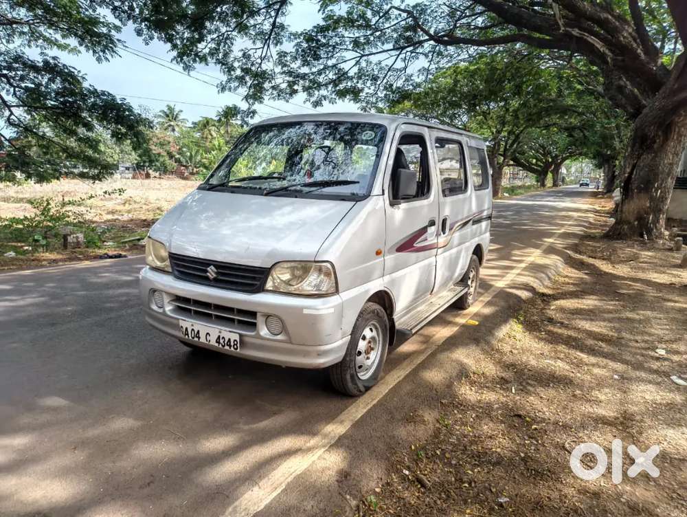 Maruti Suzuki Eeco Smiles 2011