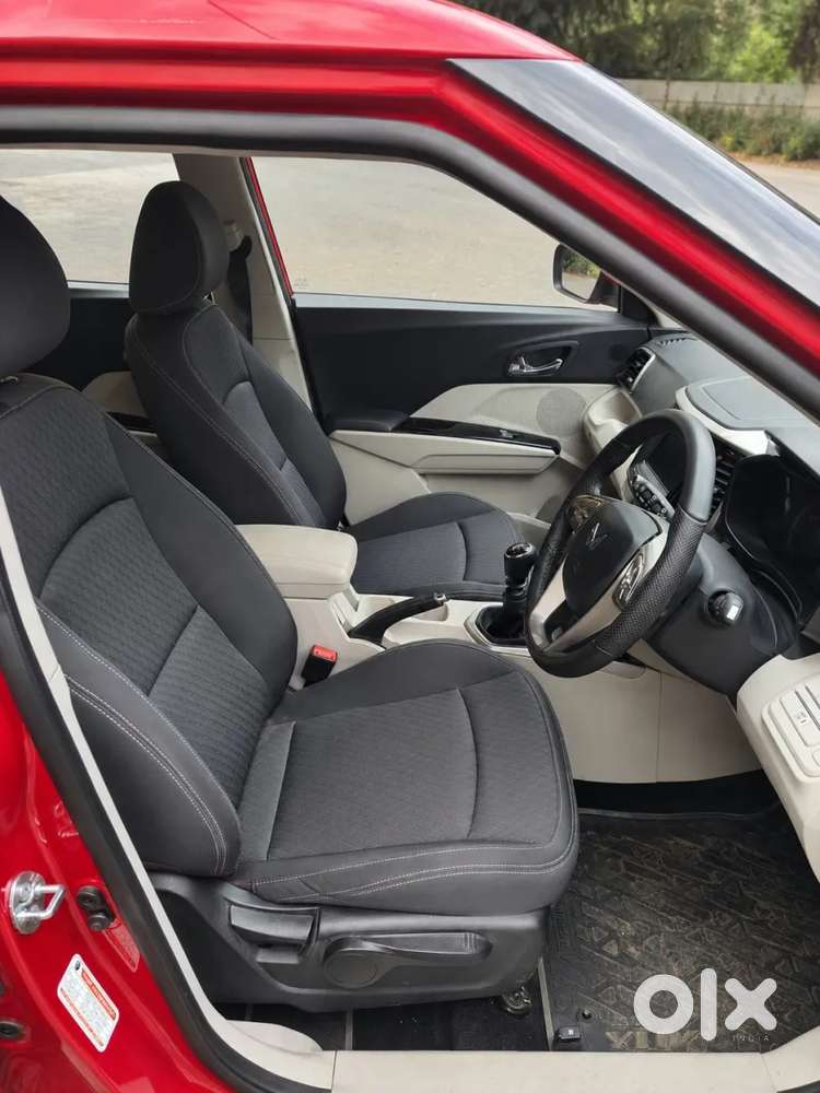 Mahindra Xuv300 W8 Diesel, 2023, Diesel