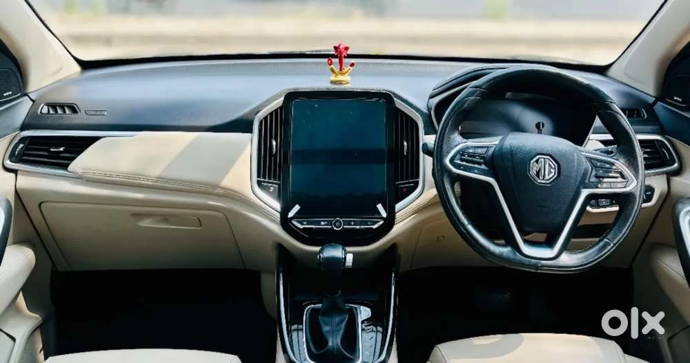 Mg Hector Plus 1.5 Sharp Turbo Cvt 6 Str, 2022, Petrol