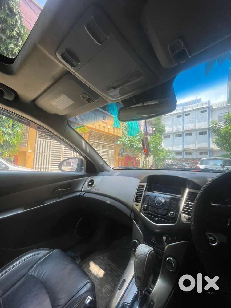 Fully Automatic Gear And Well Maintained Car With No Straches Top Not