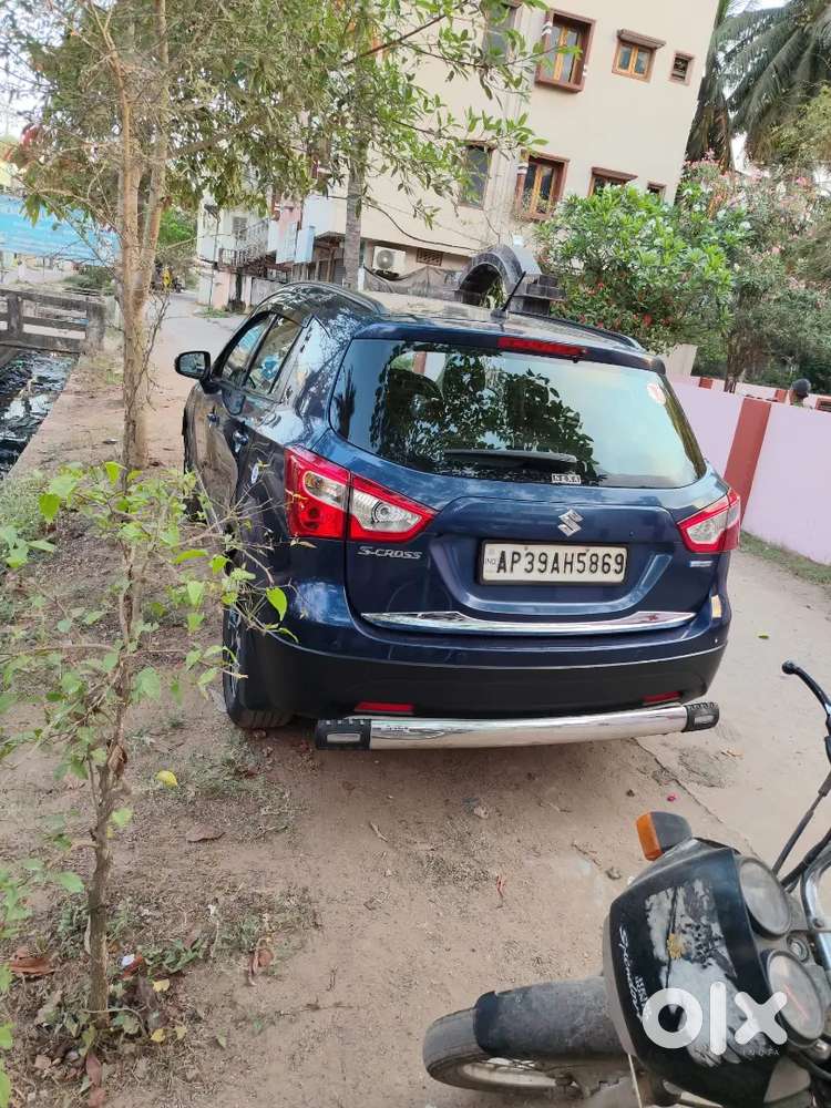 Doctor Used Car Pakka Showroom Track