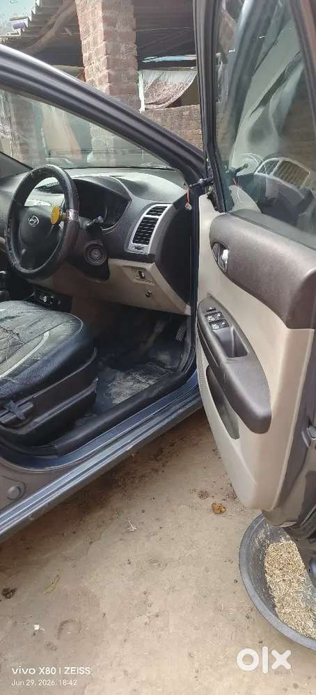Hyundai New I20 2011 Car