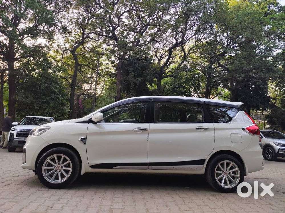 Maruti Suzuki Ertiga Zxi (o) Cng [2022-2023], 2023, Cng & Hybrids