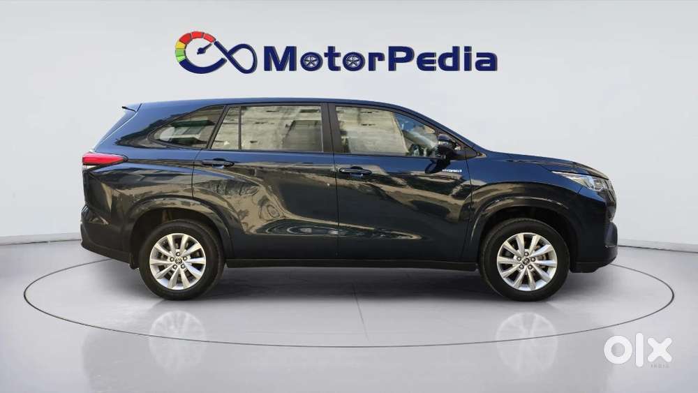 Toyota Innova Hycross 2.0 Vx Hybrid 7 Str, 2025, Petrol