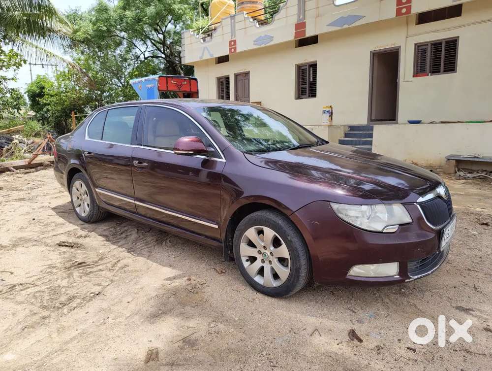 Skoda Superb 2012 Diesel 115000 Km Driven