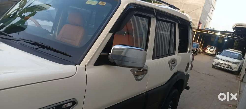 Mahindra Scorpio Classic 2025 Diesel 15000 Km Driven