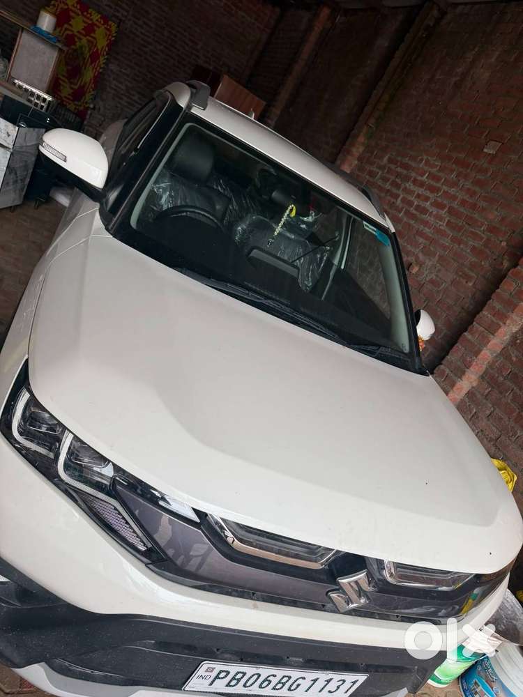 Automatic Brezza Zxi Sunroof