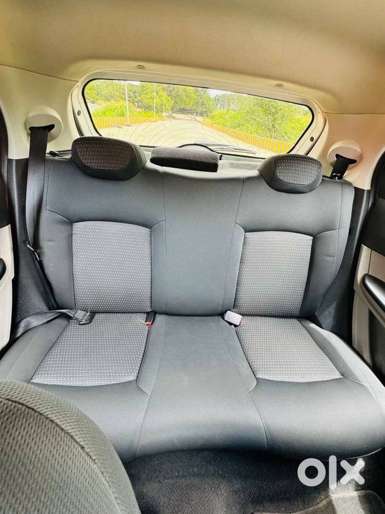 Tata Tiago, 2018, Petrol
