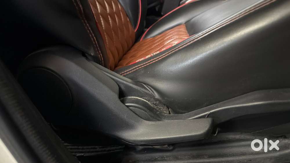 Maruti Suzuki Swift Vxi, 2021, Petrol