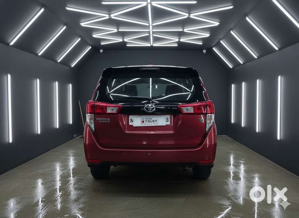 Toyota Innova Crysta 2.8 Gx At 7 Str, 2016, Diesel