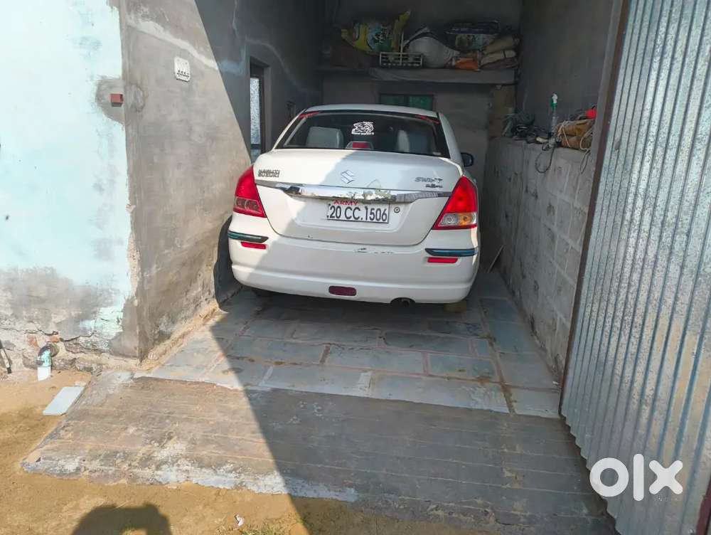 Maruti Suzuki Swift Dzire 2012 Diesel Well Maintained
Ac Good Working