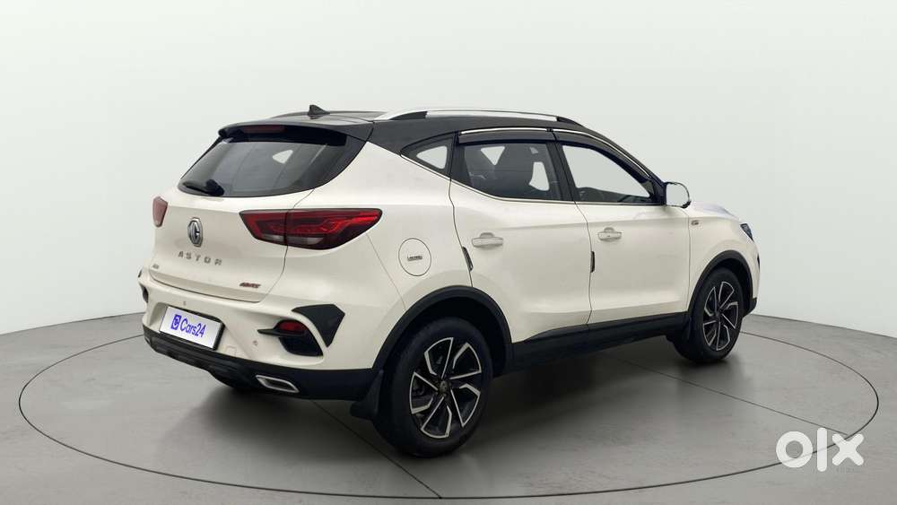 Mg Astor 1.3 Savvy Turbo At S Red, 2023, Petrol