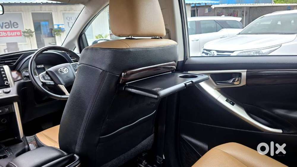 Toyota Innova Crysta 2.8 Zx At, 2022, Diesel