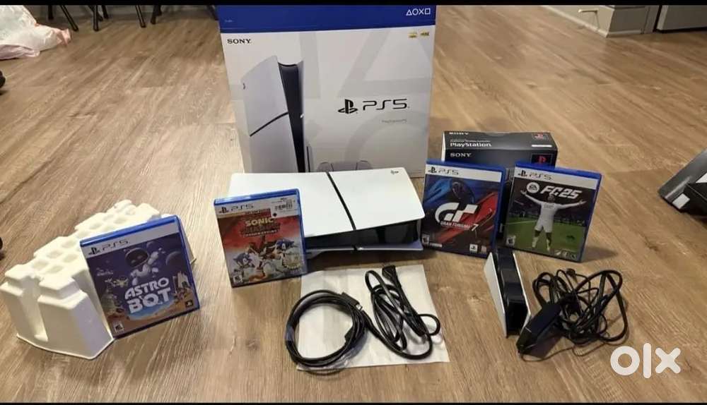 Sony PlayStation 5 Slim Disc Edition 1TB White Console (Brand New, Exc