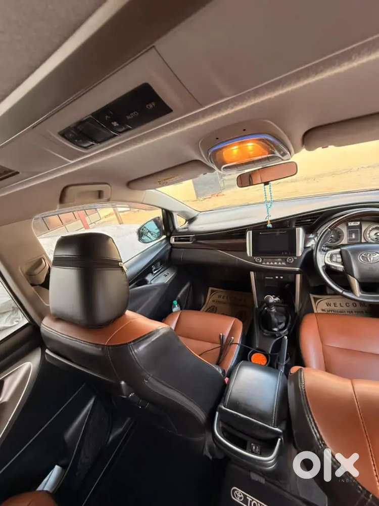 Toyota Innova Crysta 2019 Diesel 130000 Km Driven