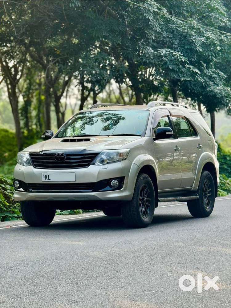 Toyota Fortuner 4x2 At 2.8 Diesel, 2013, Diesel