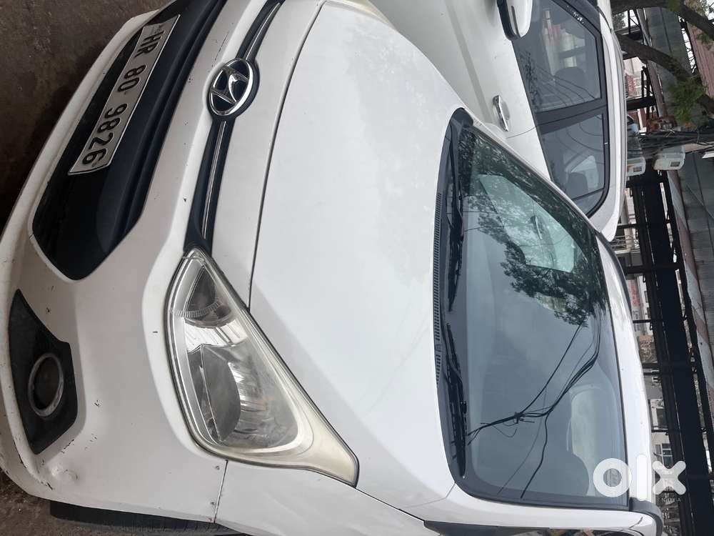 Grand I 10 Crdi Sportz Model 2013