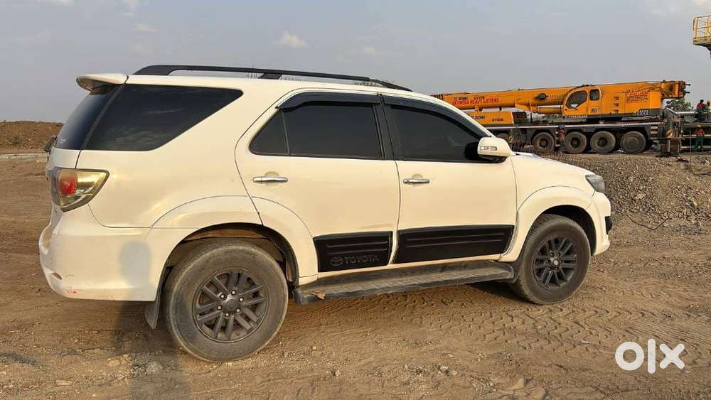 Toyota Fortuner 2011-2016 4x2 Manual, 2014, Diesel