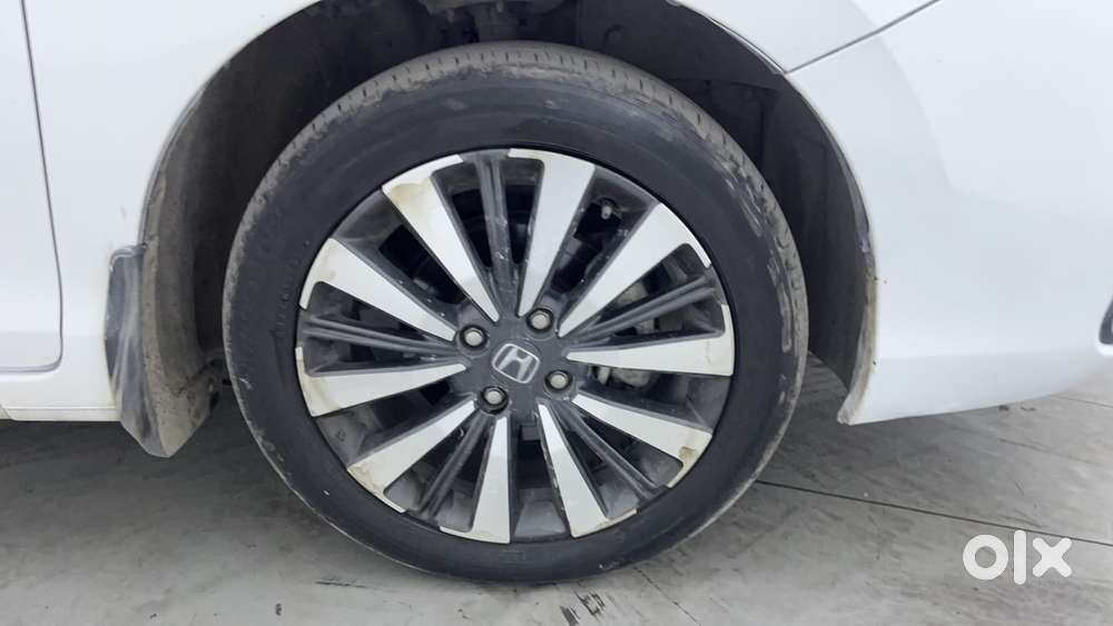 Honda City Zx Petrol Cvt, 2023, Petrol