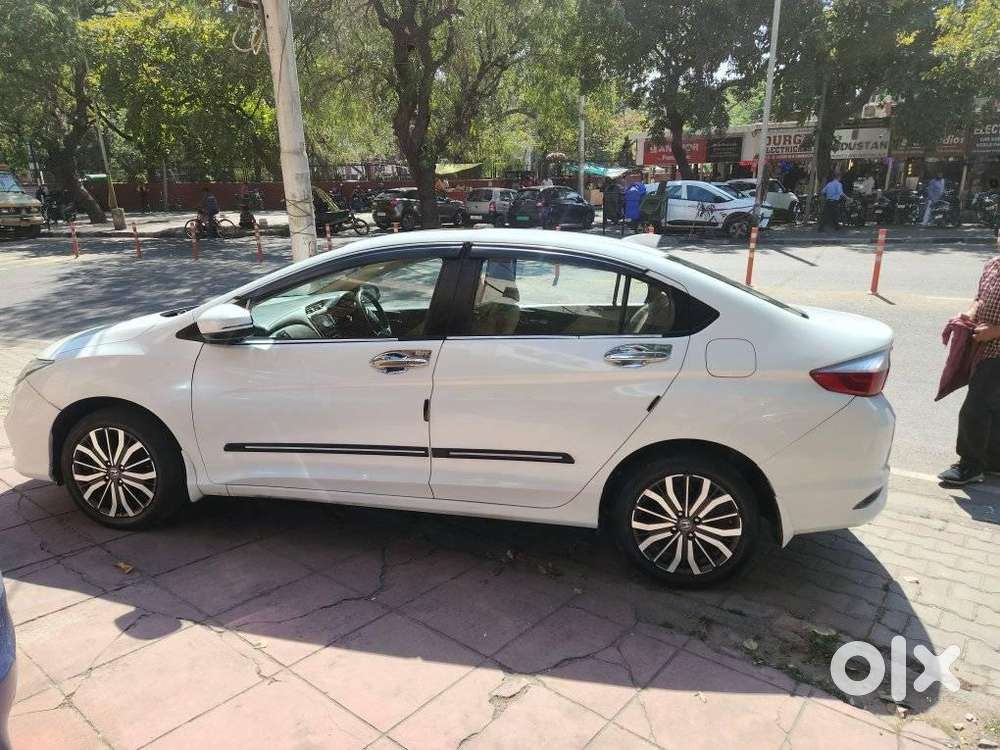 Honda City V At Sunroof I-vtec, 2019, Petrol