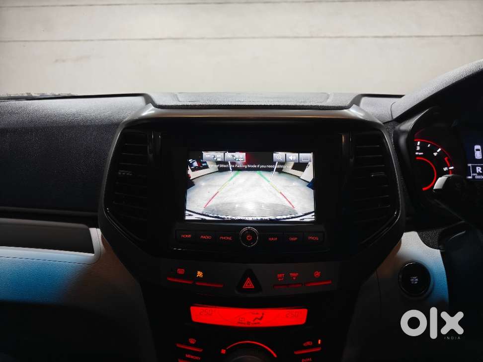 Mahindra Xuv300 W8 Option Diesel, 2022, Diesel