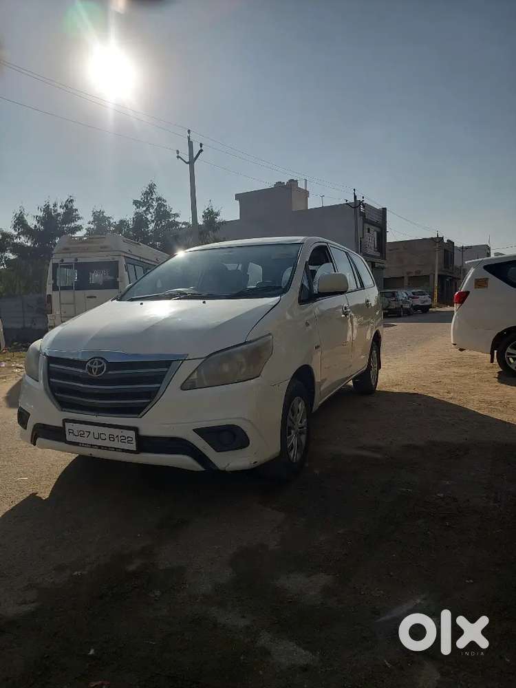 Toyota Innova 2013 Diesel Well Maintained