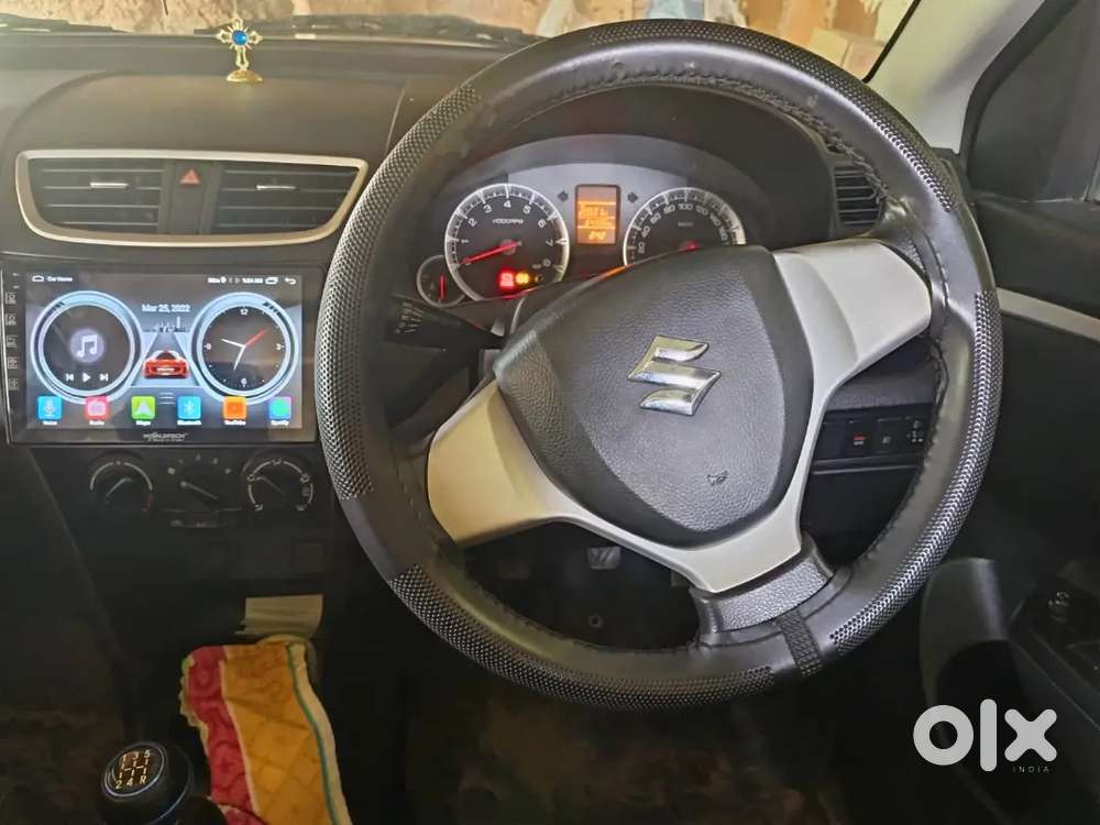 Maruti Suzuki Swift Vxi 2015