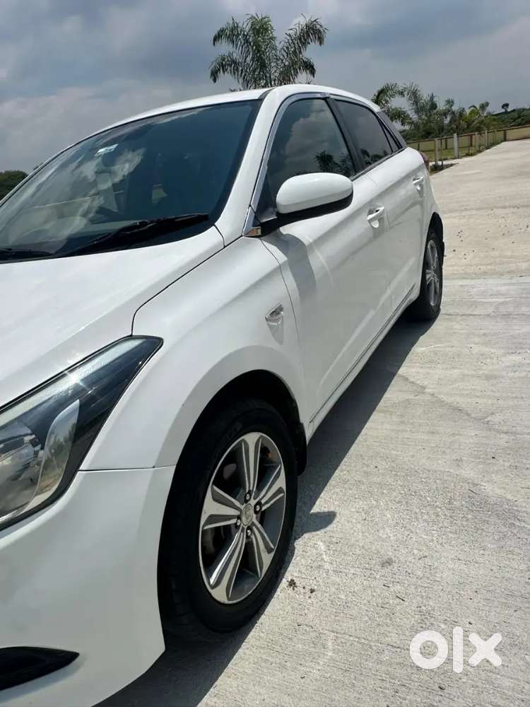 Hyundai Elite I20 2017 Diesel 110000 Km Driven