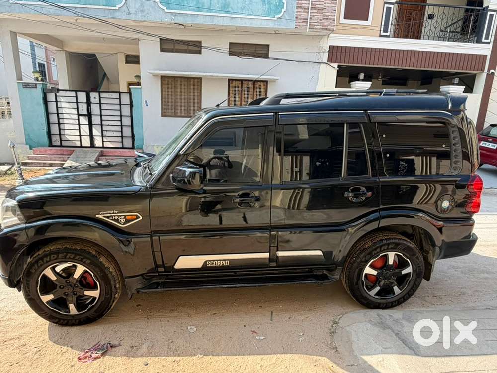 Mahindra Scorpio Diesel Manual 2015