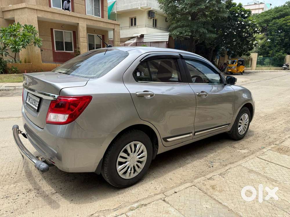 Maruti Suzuki Swift Dzire 1.3 Vxi, 2023, Petrol