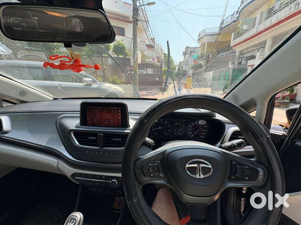 Tata Altroz Petrol Manual 2023