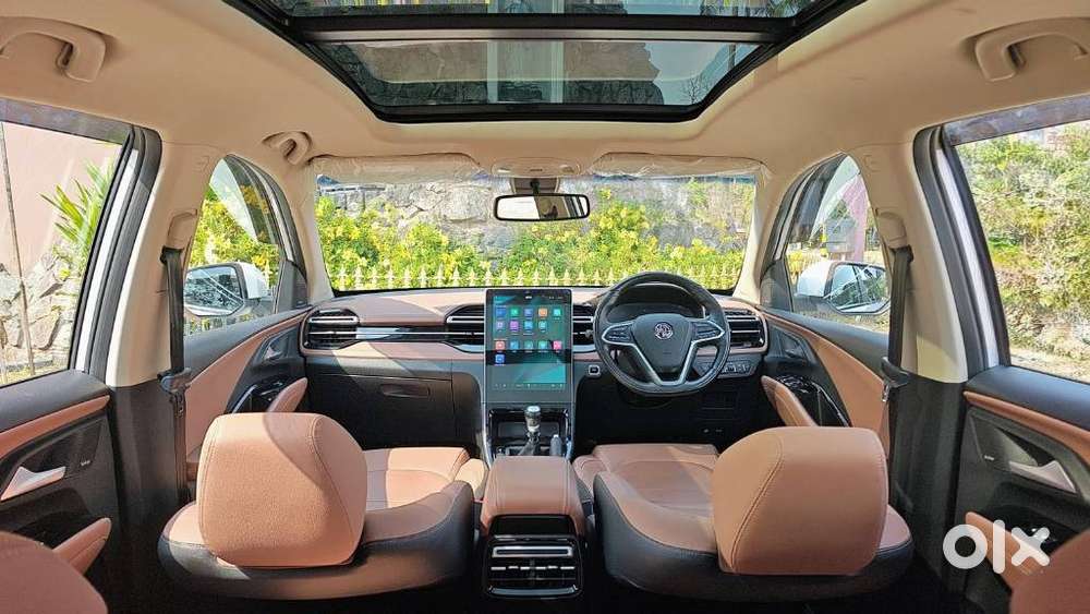 Mg Hector Plus Sharp Pro 2.0 Turbo Diesel 6 Str Dual Tone, 2023, Die..