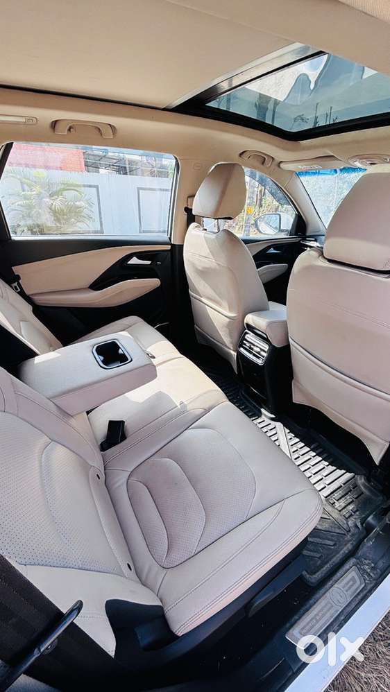 Mg Hector Petrol 2023 Sharp