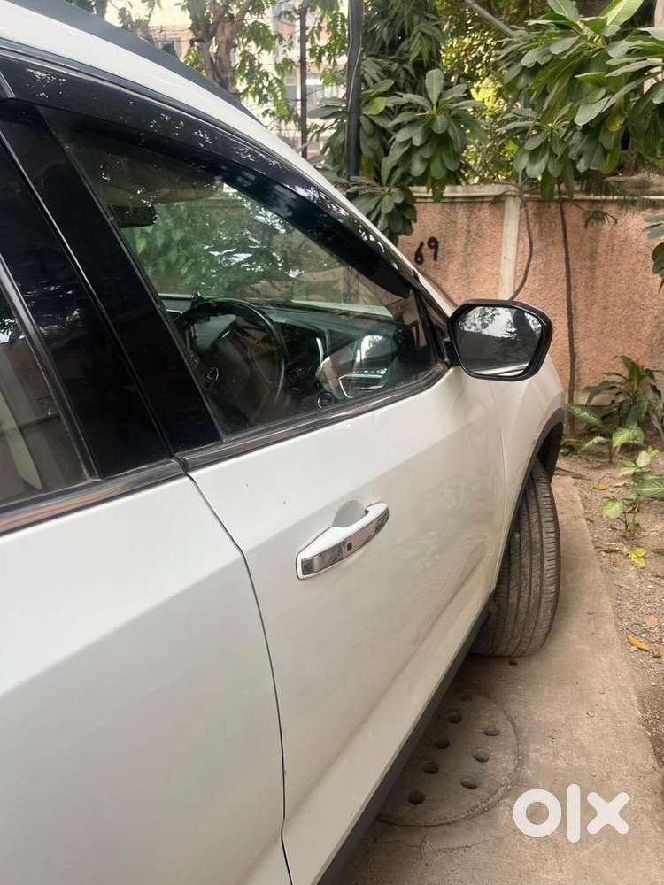 Tata Safari 2021 Top Model
