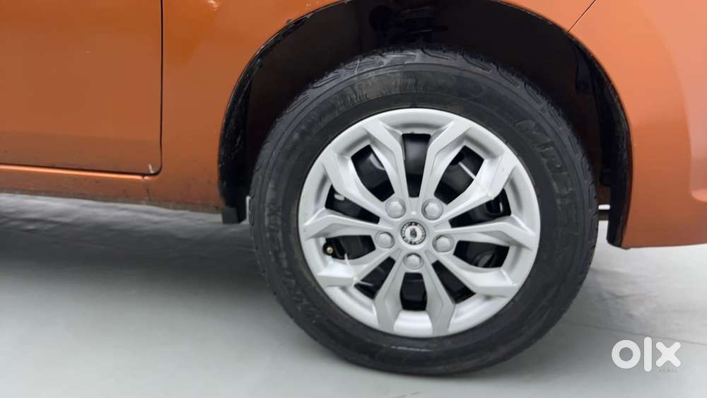 Maruti Suzuki Alto K10 1.0 Vxi Amt, 2015, Petrol