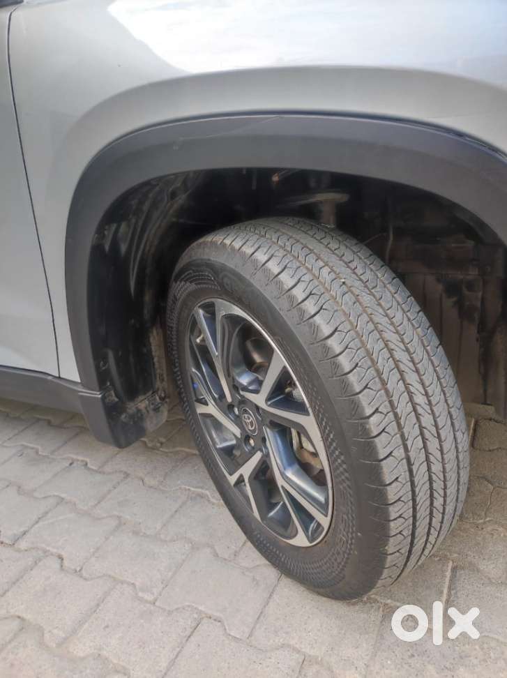 Toyota Urban Cruiser Hyryder 1.5 V Hybrid, 2024